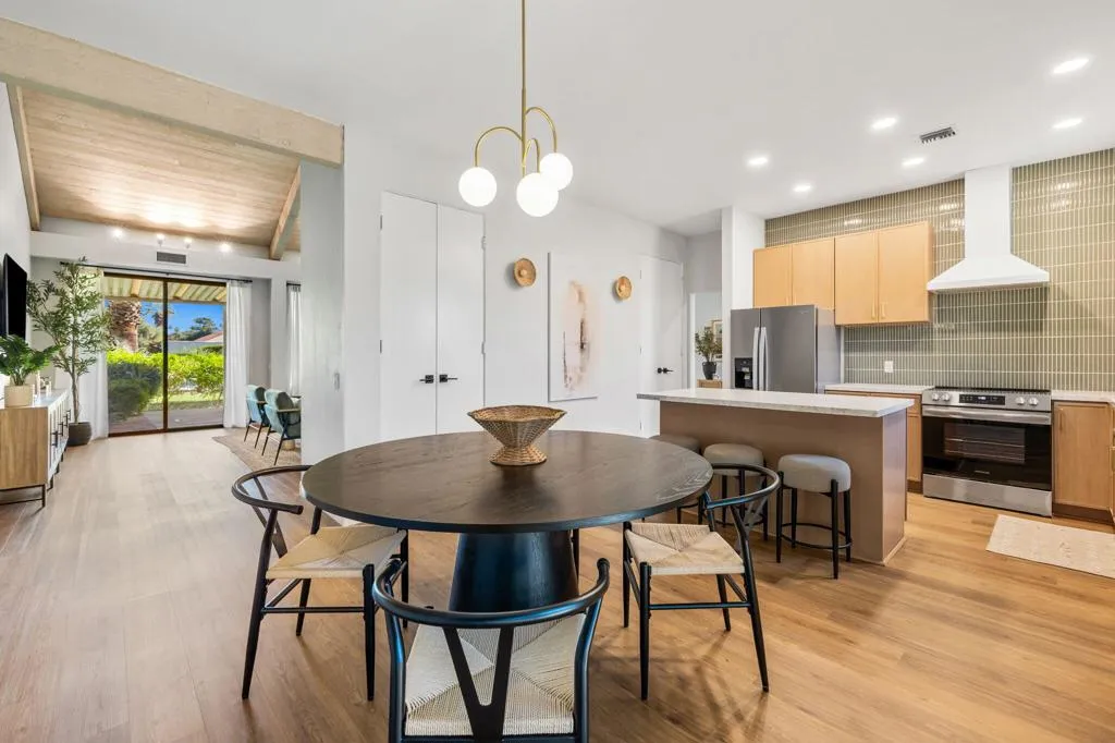 147 Desert West Drive, Rancho Mirage, California 92270 home-pic-24